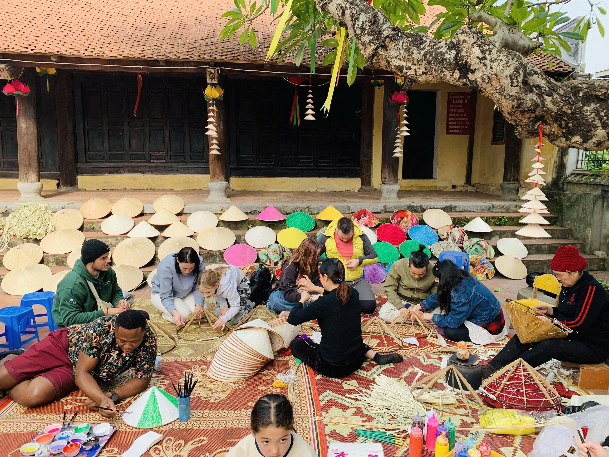 Day Tour | Full-day visit to Vietnamese traditional craft villages: Chuong Village, Ha Thai Village, Quang Phu Cau Village | Departs from Hanoi