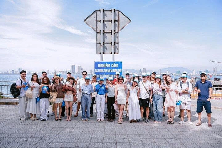 Day Tour | Son Tra Speedboat Cruise