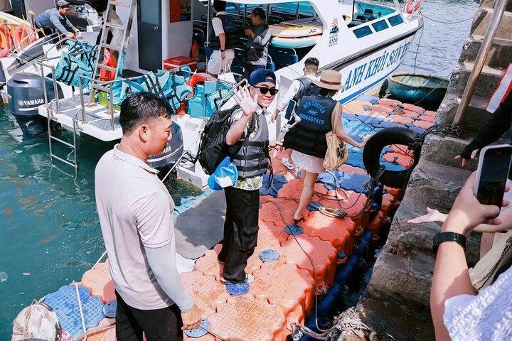 Day Tour | Son Tra Speedboat Cruise