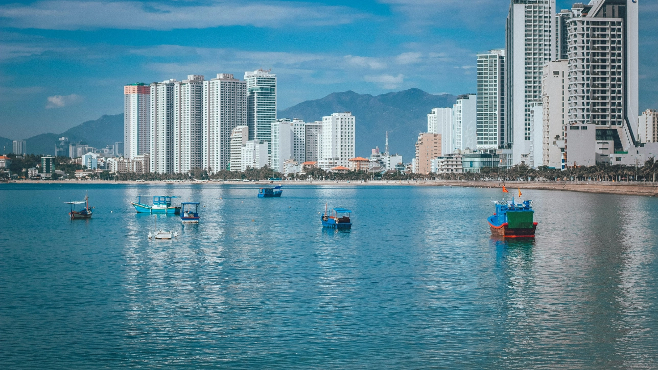 Water activities & Scuba diving