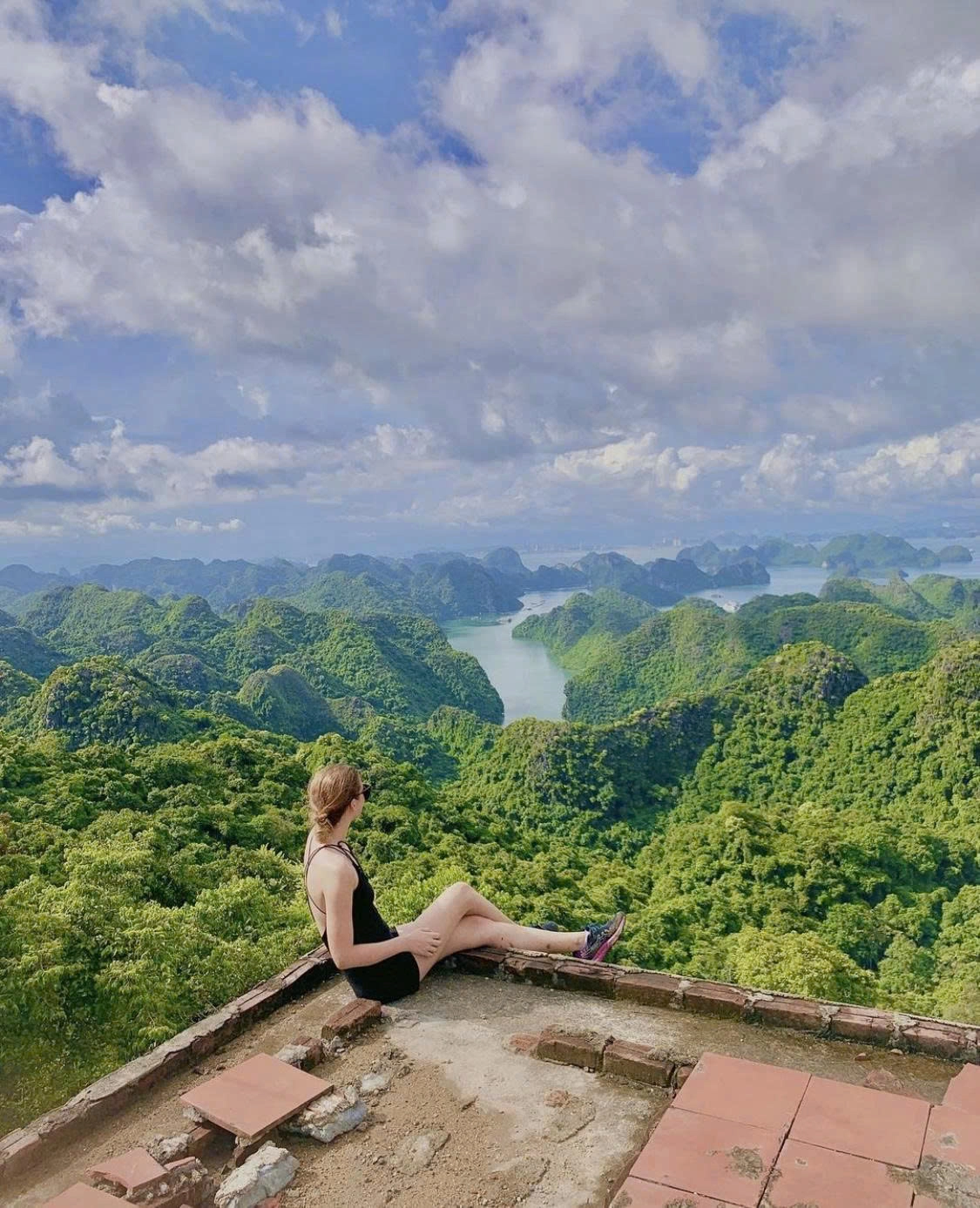2D1N Tour | Explore Lan Ha Bay and Experience Sunset & Bioluminescent Kayaking | Cat Ba