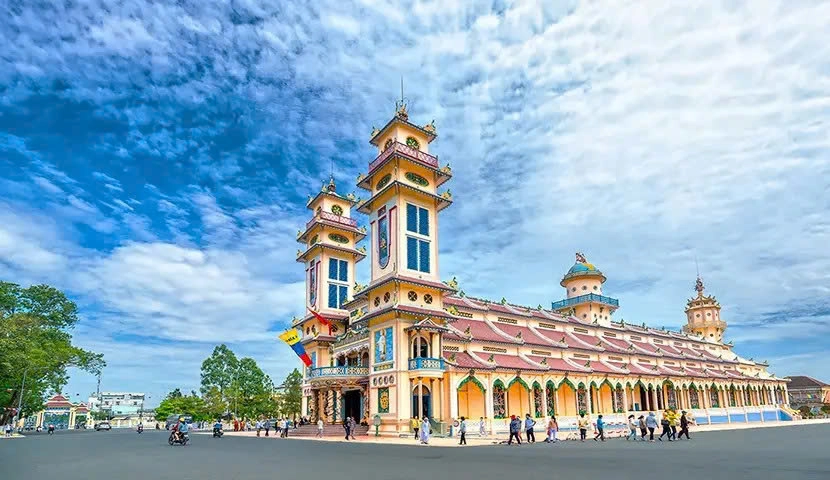 Day Tour | Tay Ninh and Cu Chi Tunnels Exploration Trip | Departure from Ho Chi Minh City