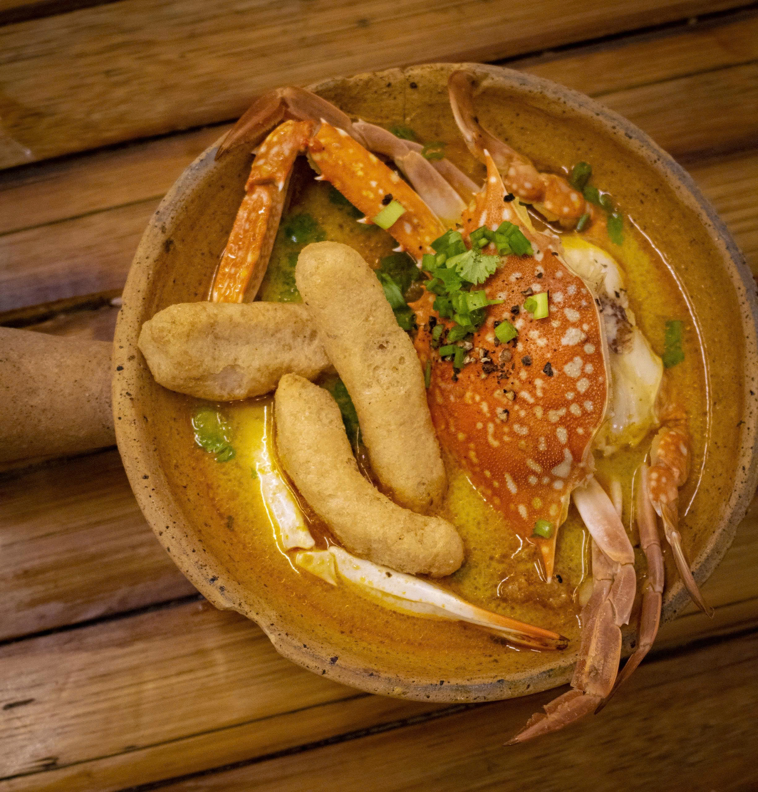 Day Tour | Saigon Ultimate Street Food Tour – Premium Tastings by Motorbike (Includes a Michelin-Recommended Spot)