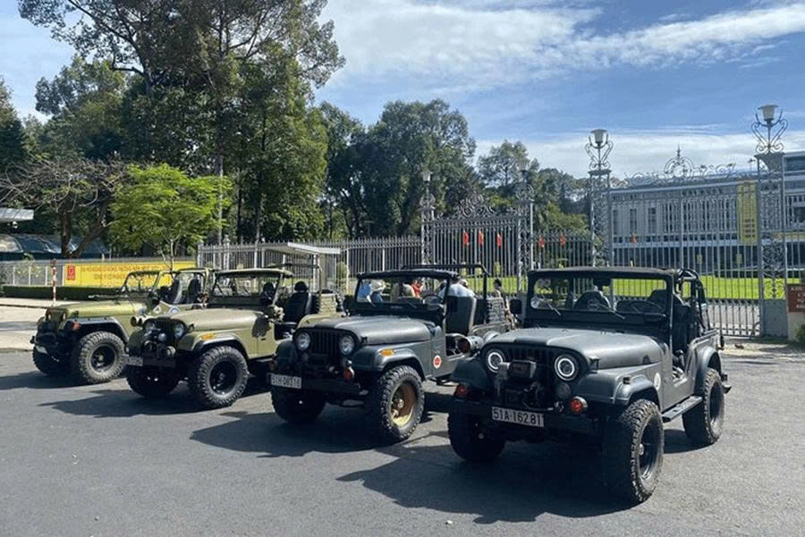 Day Tour | Ho Chi Minh Sightseeing and Food Tour by US Army Jeep