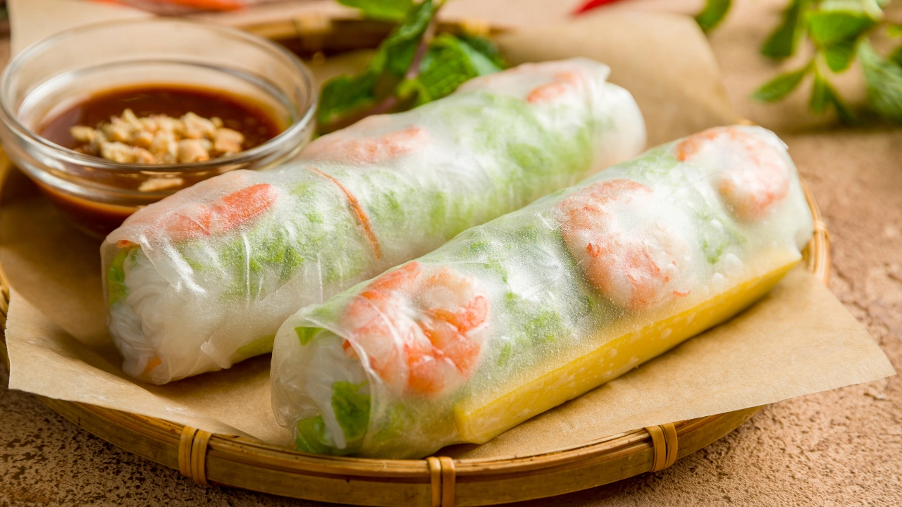 Banh Goi (Vietnamese empanada)