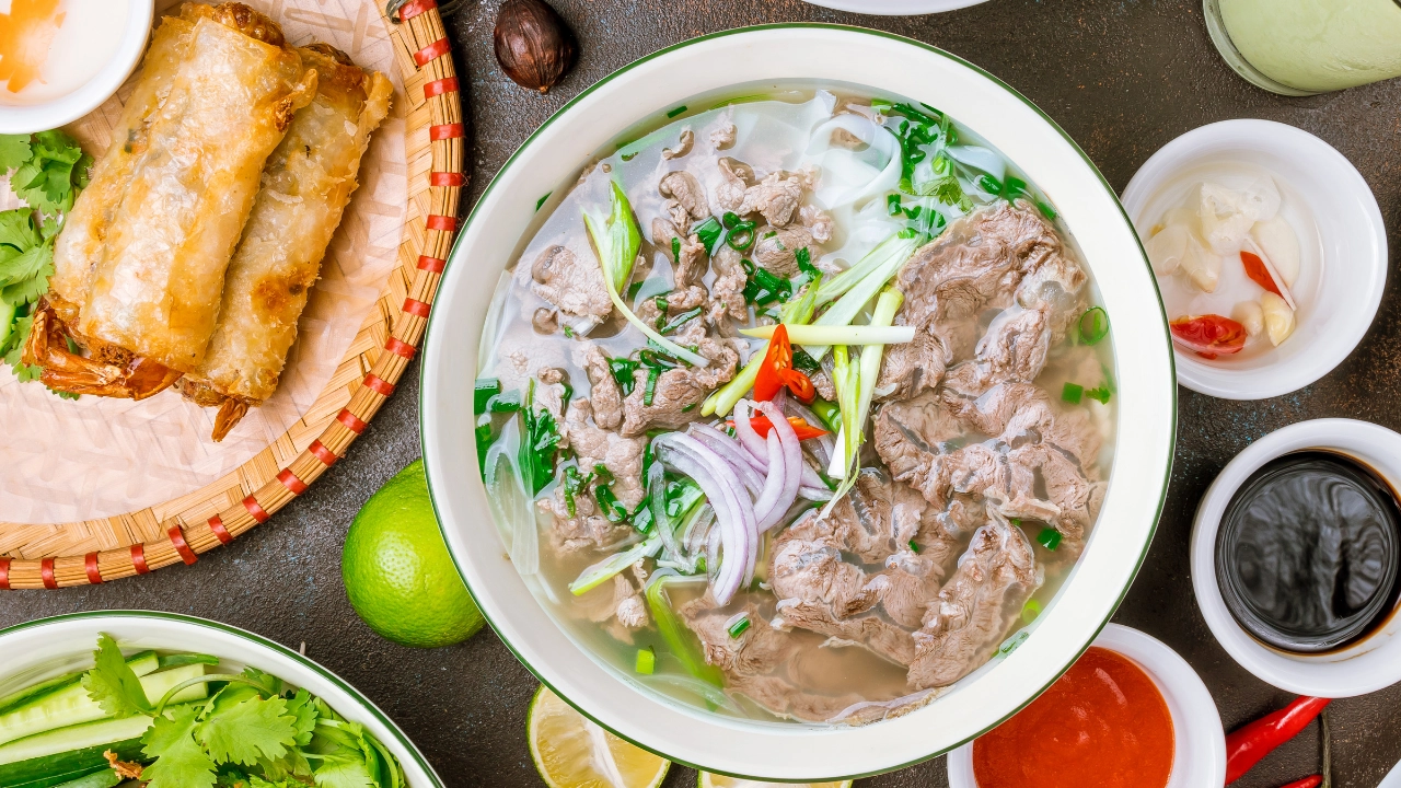 Pho (Vietnamese noodle soup)