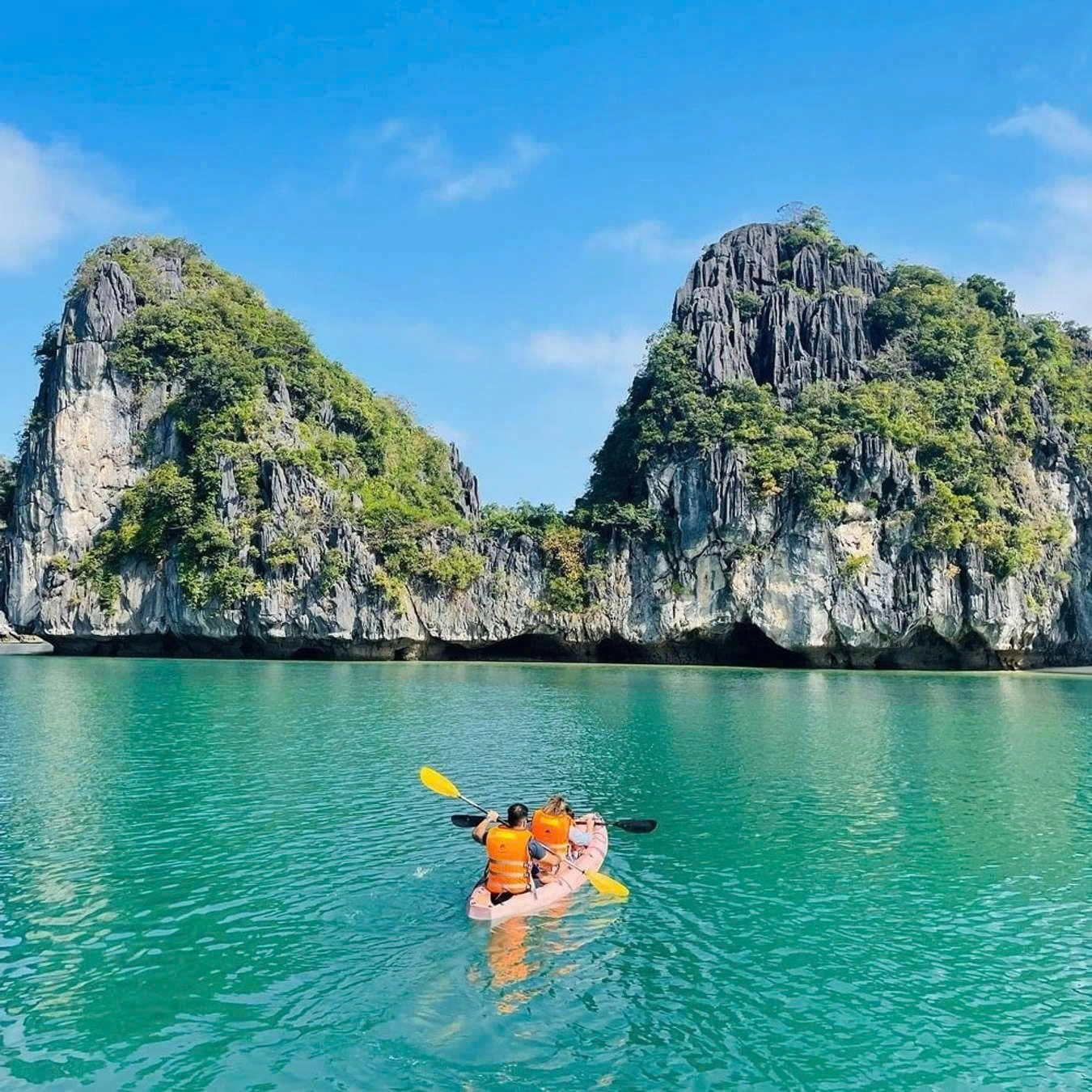 3D2N & 2D1N Tour | Luxury Retreat in Lan Ha Bay with 5-Star Azura Cruise | Ha Long