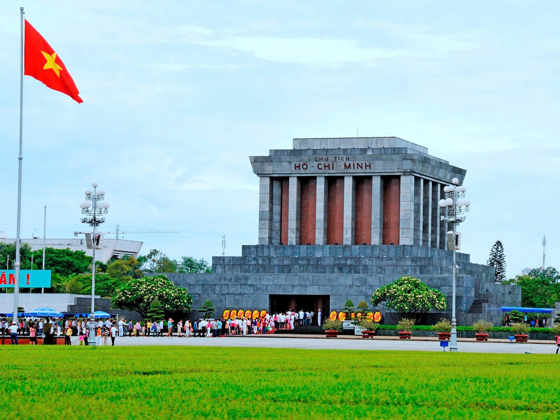 Day Tour | Explore Quang Phu Cau Incense Village and Train Street combined with Traditional Lunch | Hanoi