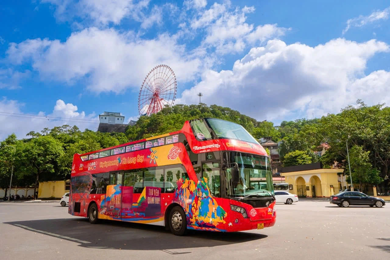  Double-Decker Bus Ticket for City Tour | Ha Long