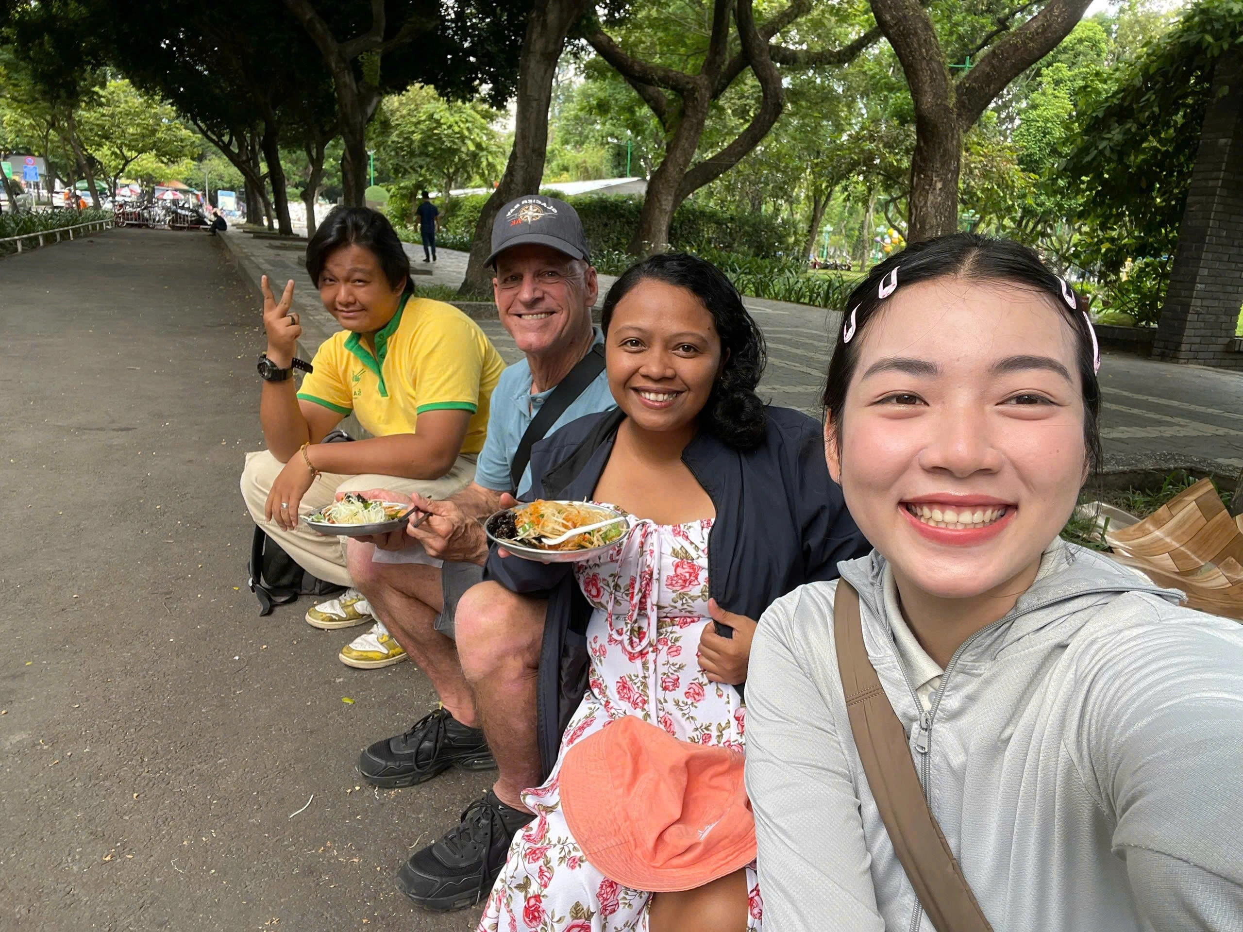 Day Tour | Ao Dai Girls Tour: Saigon Sightseeing and Street Food Experience by Motorbike