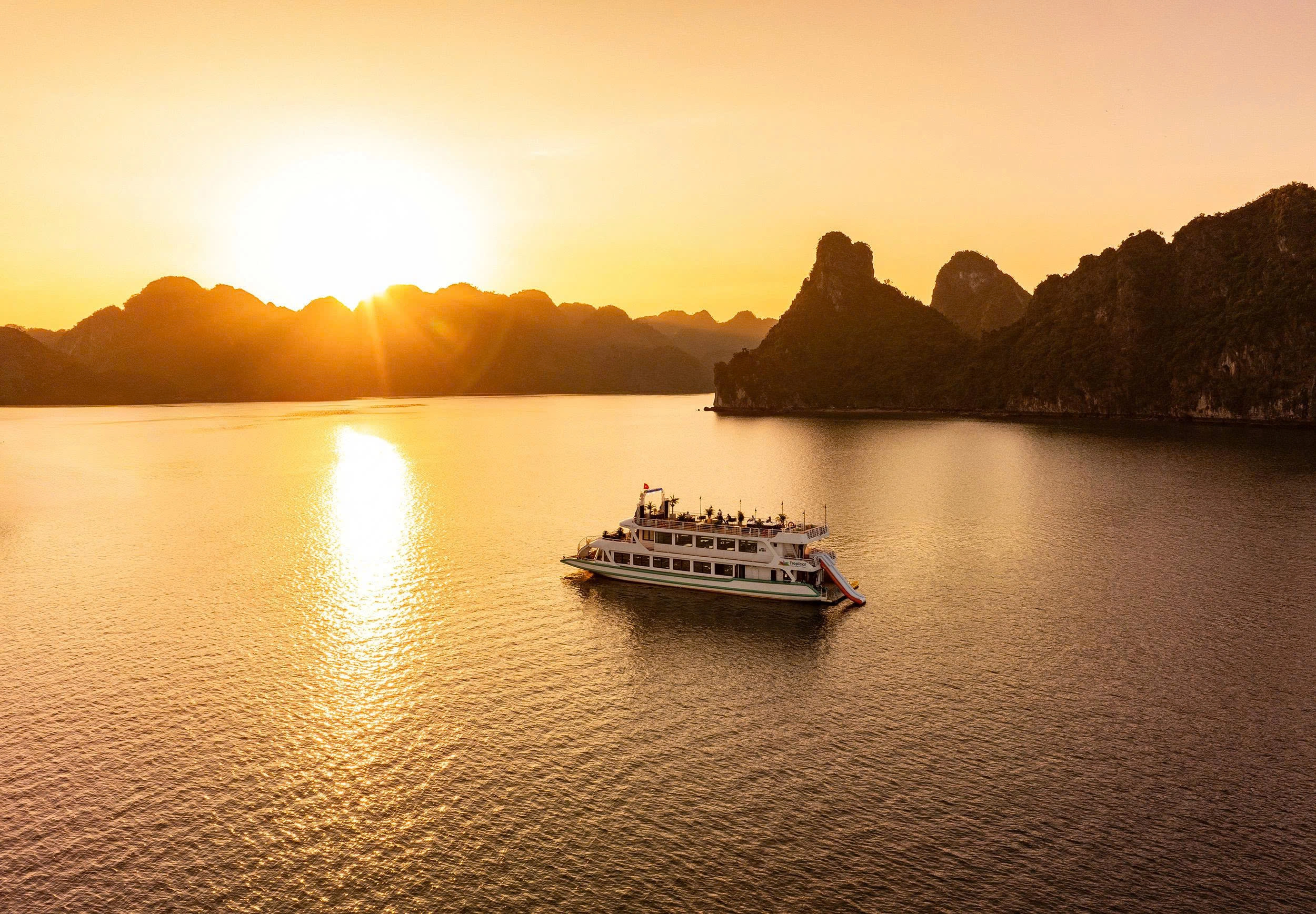 Day Tour | Explore Lan Ha Bay aboard the 5-Star Tropical Cruise | Hai Phong