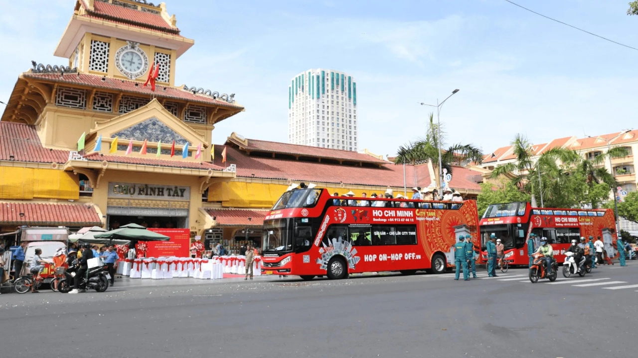 4-Hour Motorbike Tour Itinerary: Authentic Saigon