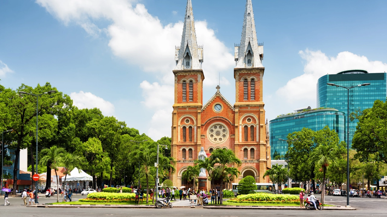 Why the Ho Chi Minh City Tour is a Must-Do in Saigon