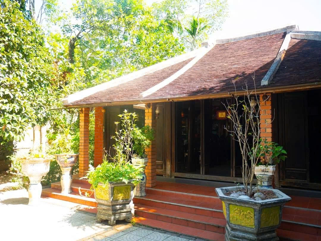 Day Tour | A Day Plastic-Reduction Tour Thuy Bieu - Dam Chuon Viet Nam | Hue 