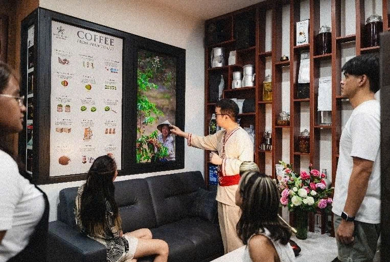 Day Tour | Vegetarian Culinary Journey and Discovery of Vietnam's Vibrant Cuisine | Hanoi