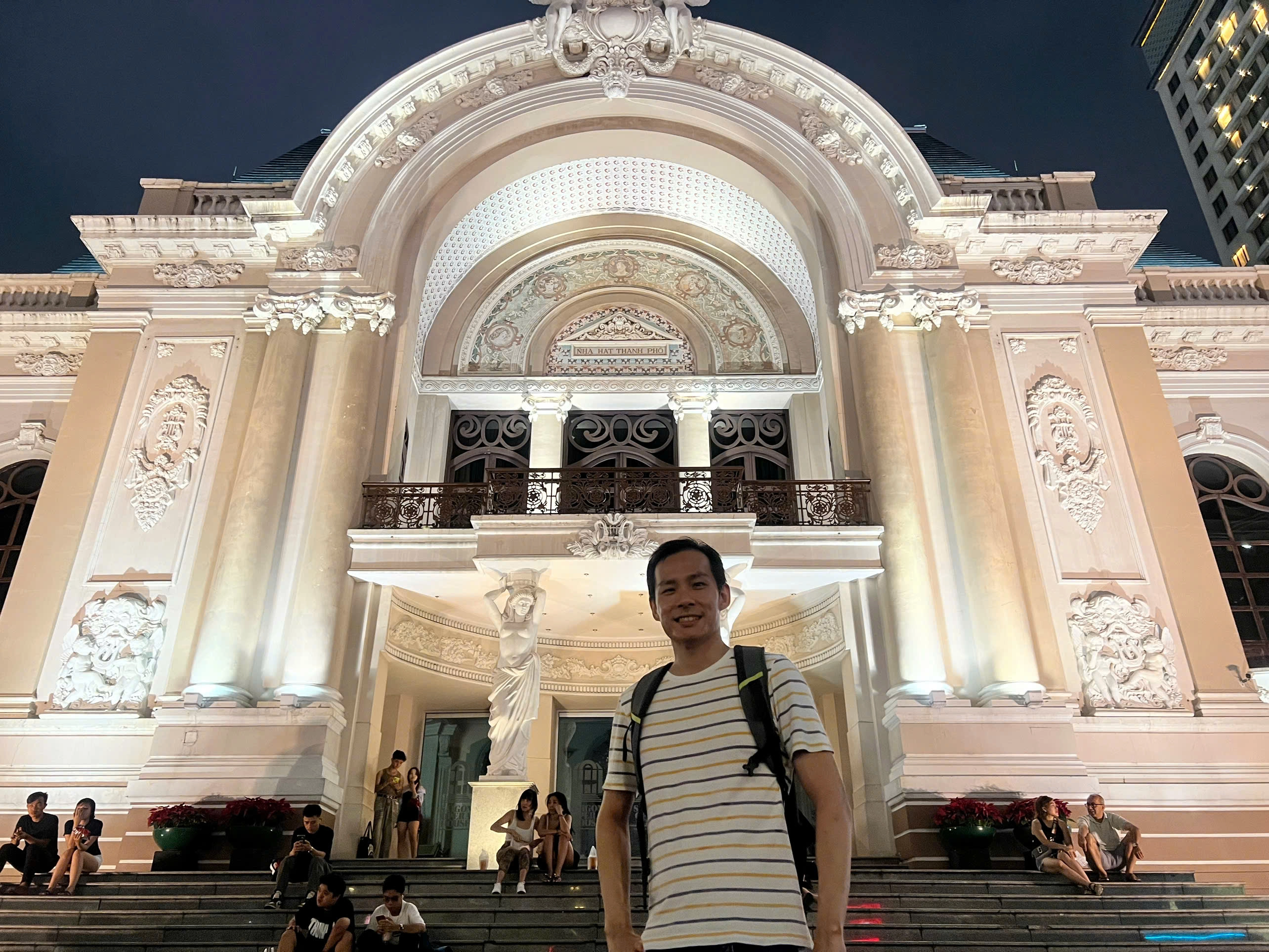 Day Tour | Ho Chi Minh City Nightlife Walking Tour