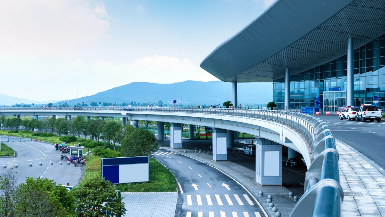 Why Airport Transfer matters in Danang