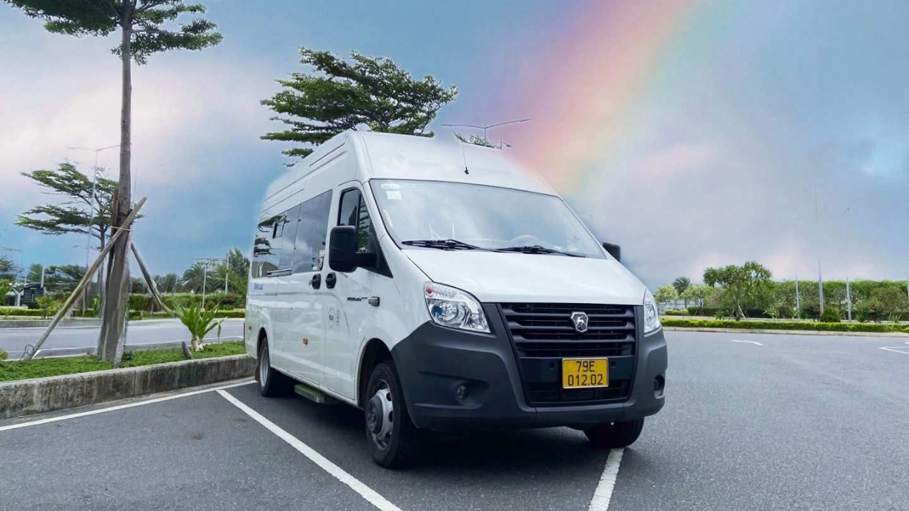 How to Book, Pickup Points & What to Expect