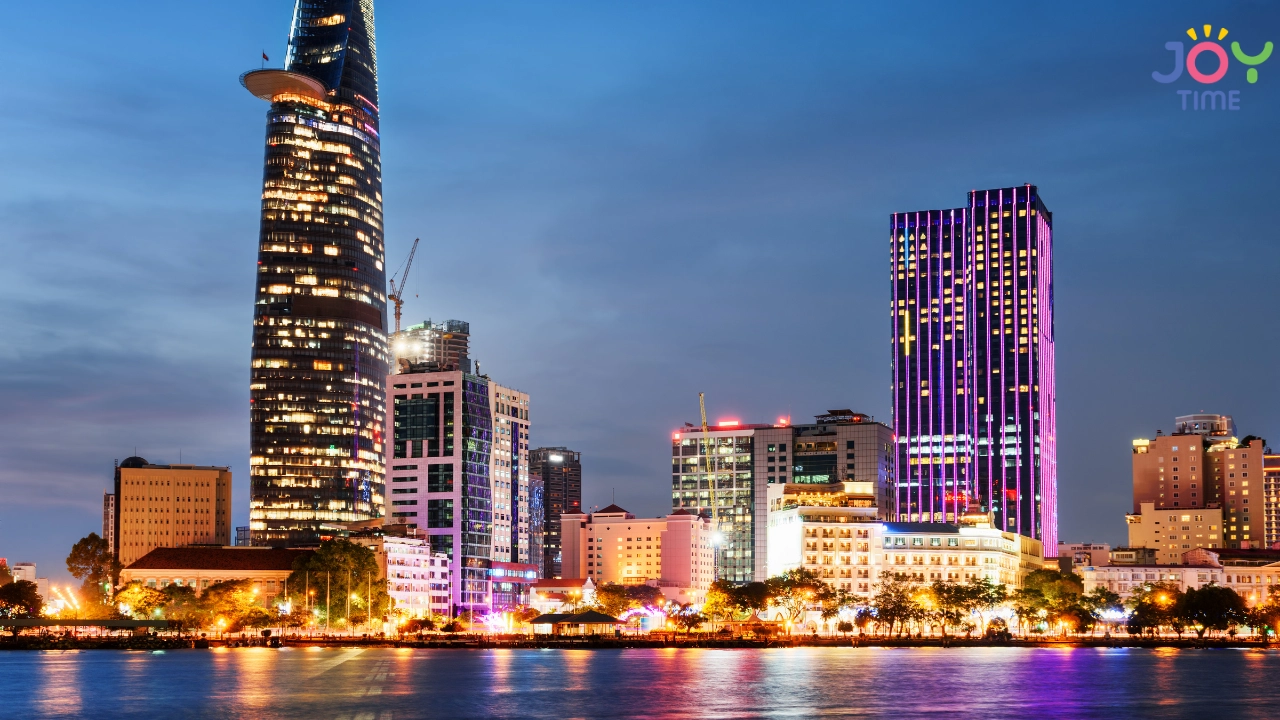 Overview of the Ho Chi Minh City sightseeing bus