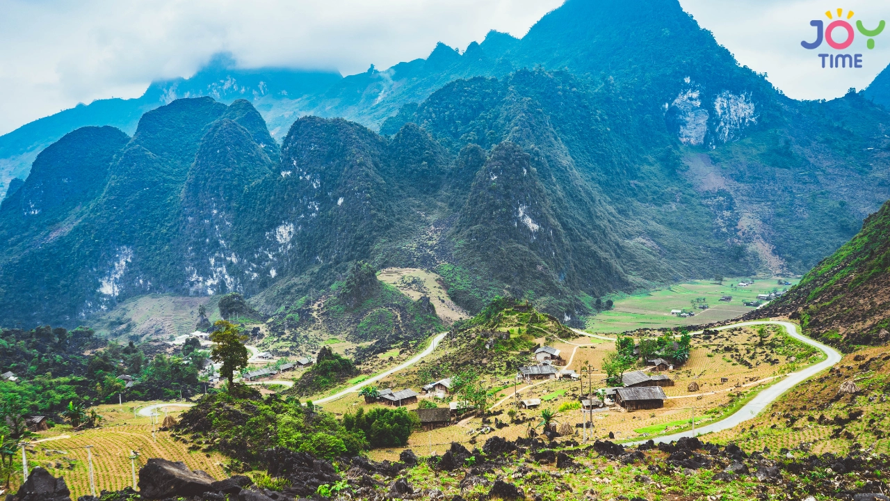 Why the Ha Giang Loop Tour from Hanoi is a Bucket-List Essential