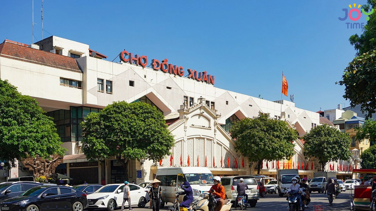 Why Opt for Structured Hanoi Walking Tours Like This One?