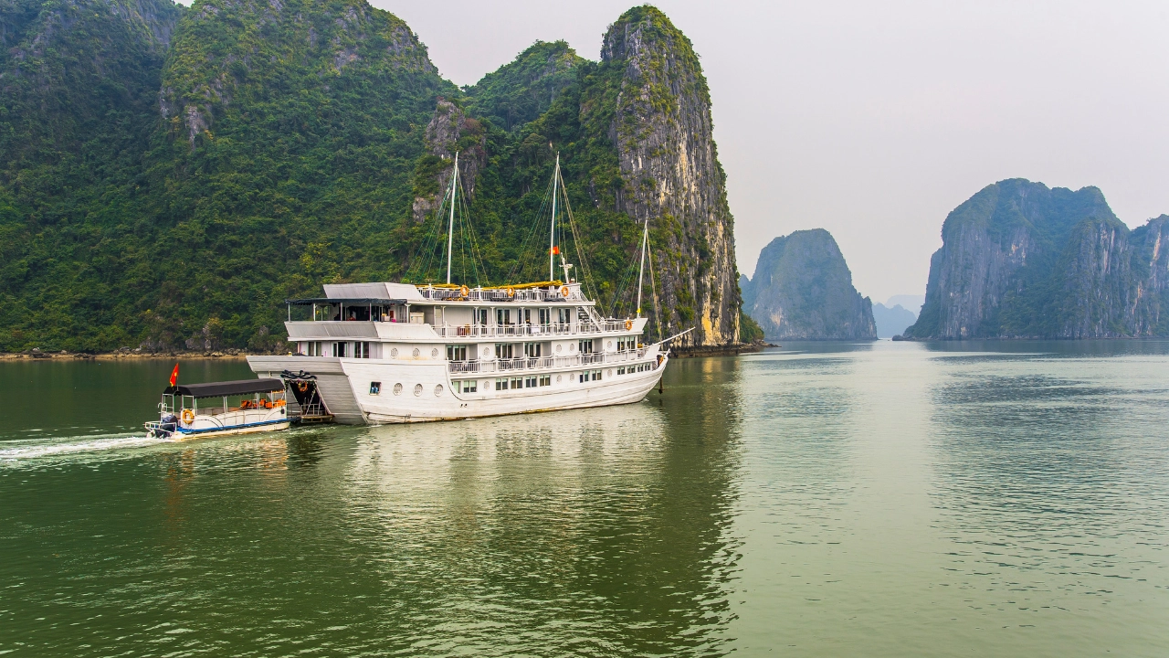 What to Pack for Your Halong Bay Day Tour from Hanoi
