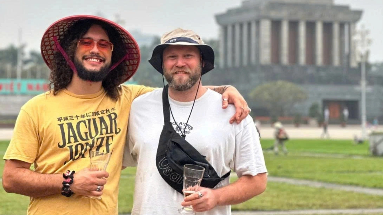 Hanoi Street Food & Motorbike Adventures – Taste the City Pulse