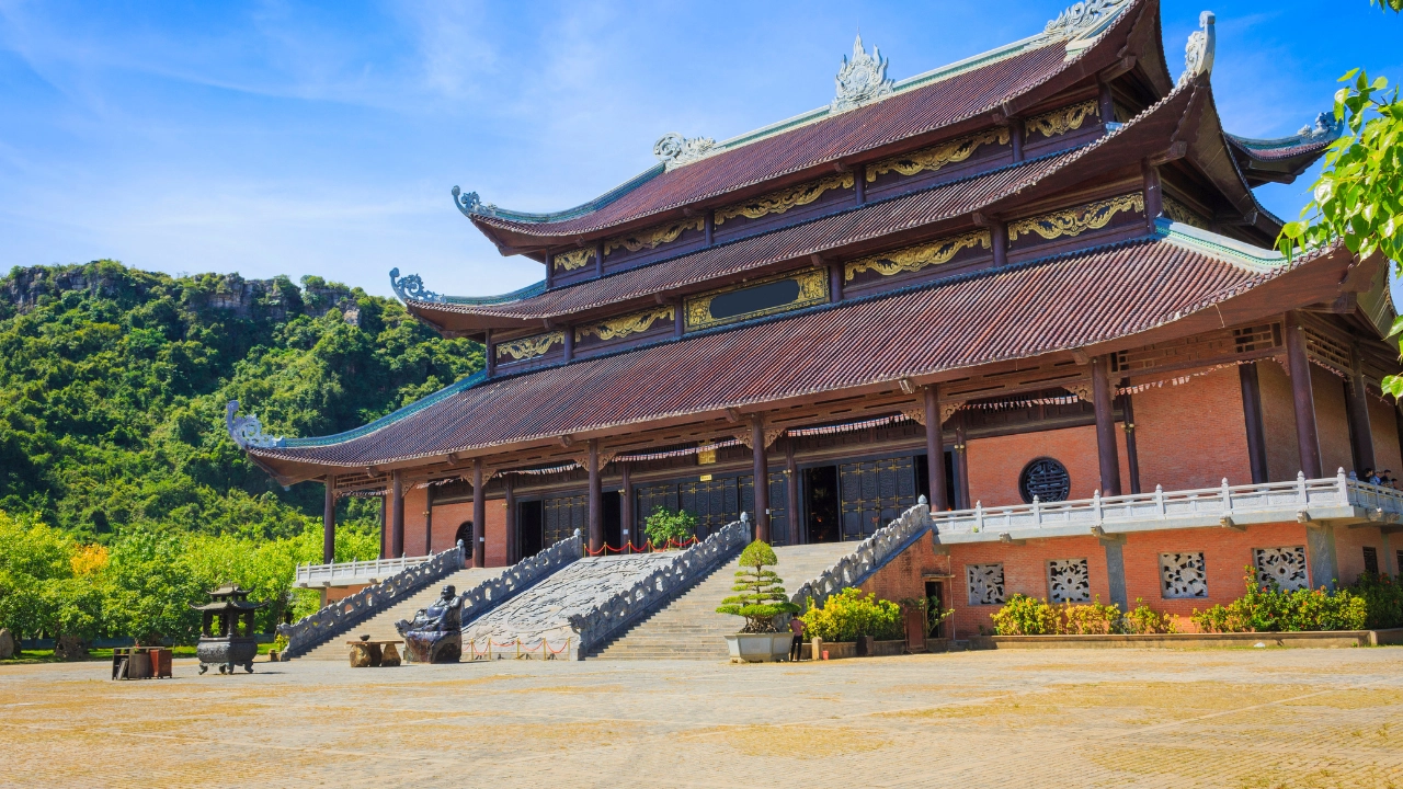 Perfume Pagoda & Countryside Day Tour (Spiritual & Scenic)