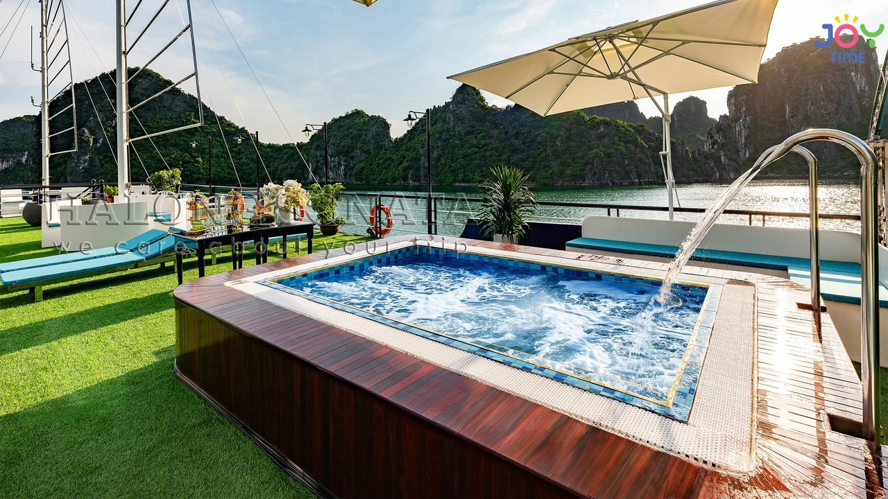 Explore Ha Long Bay with SONATA 5 Cruise*