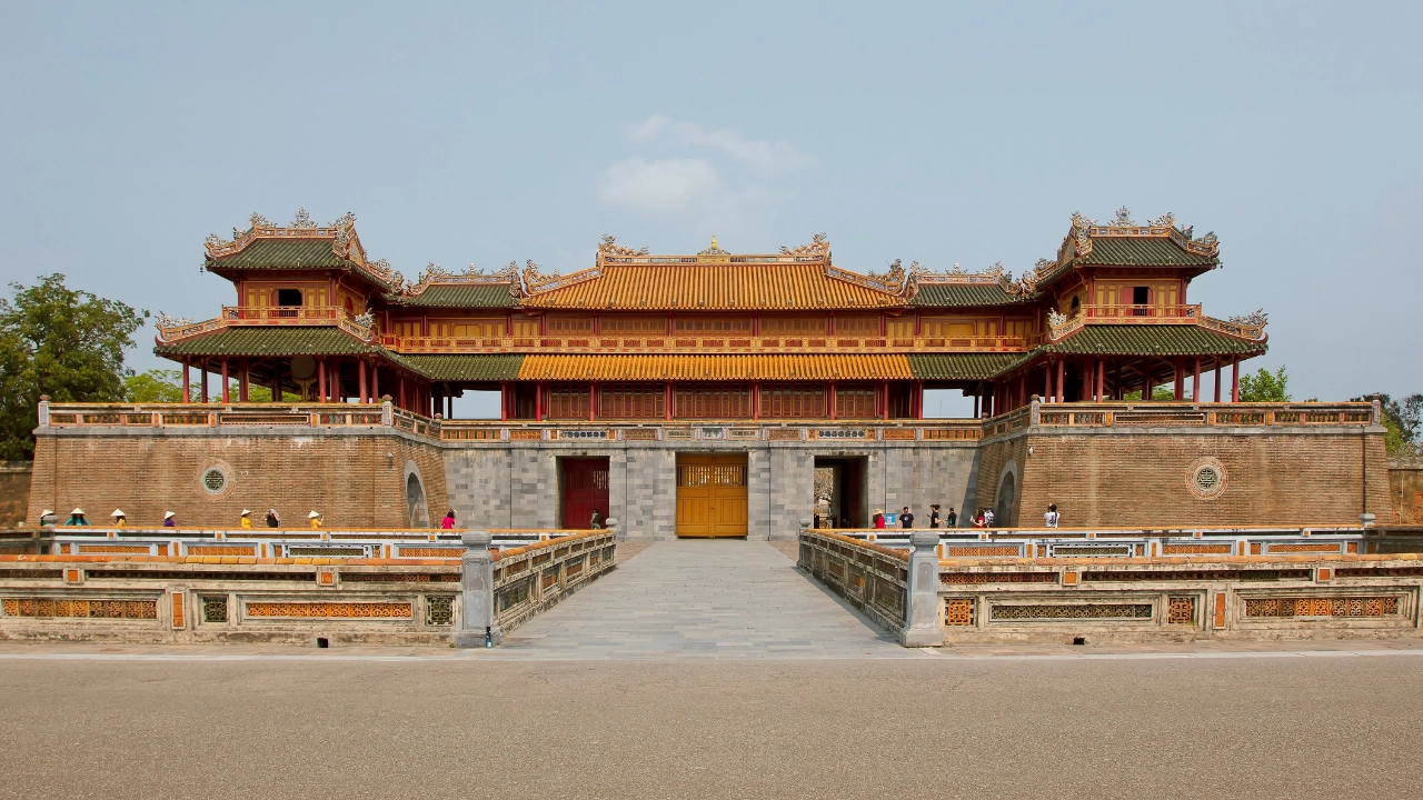 Capturing the magic of Hue? Create your dream vlog with Joytime