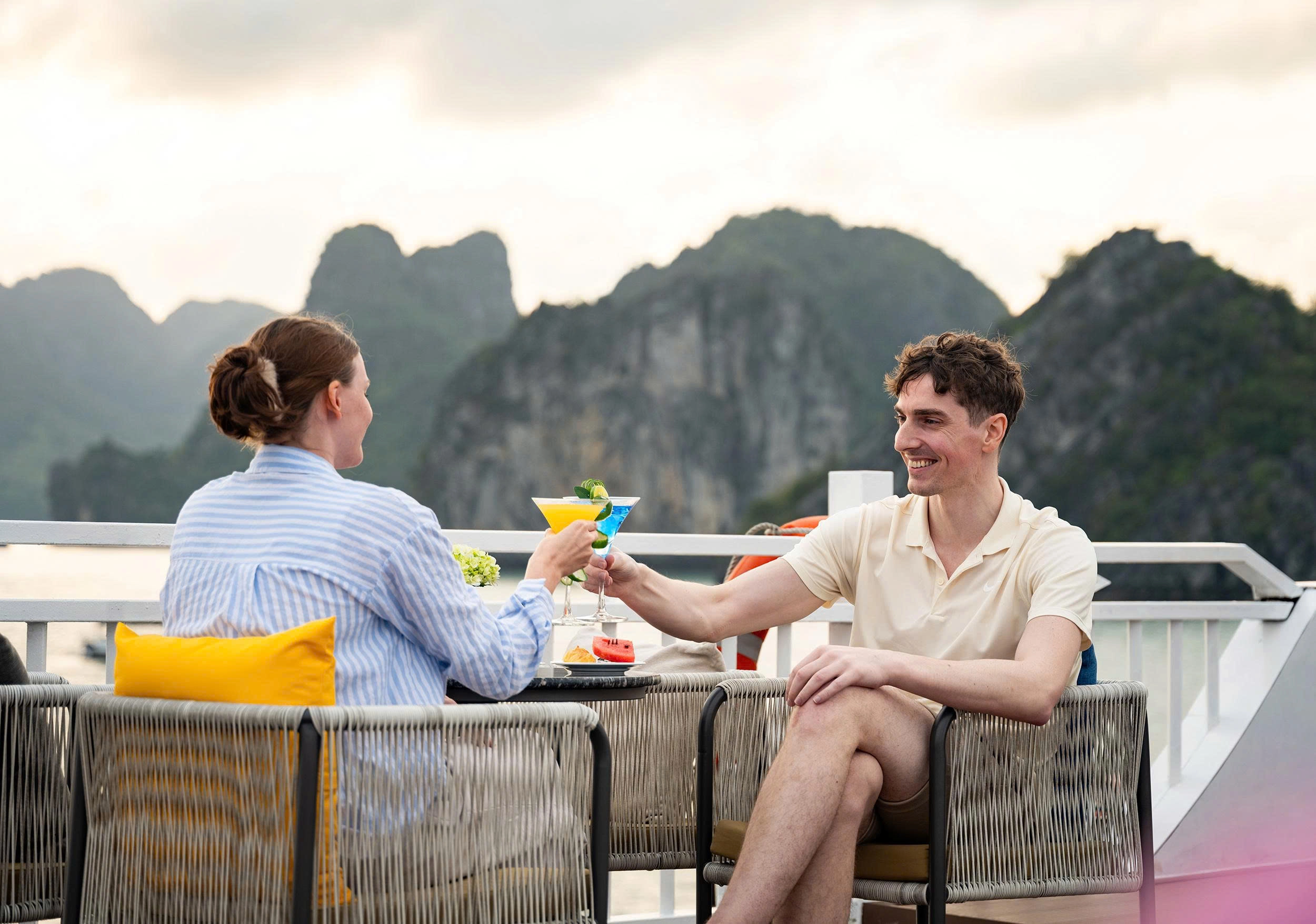 2D1N Tour | Cozy Bay Grand Cruise (17 Cabins) with Barbecue Dinner Party