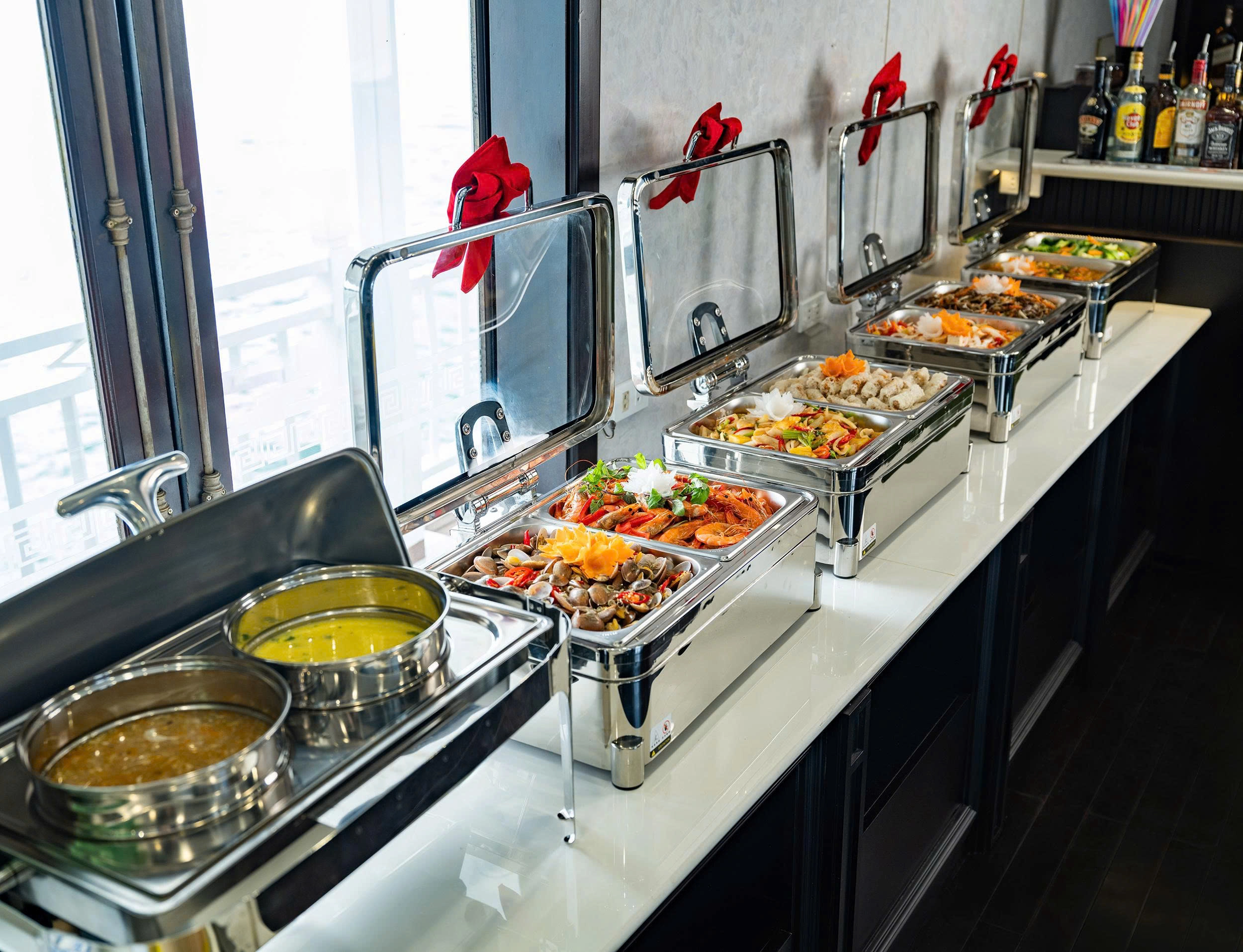 2D1N Tour | Cozy Bay Grand Cruise (17 Cabins) with Barbecue Dinner Party