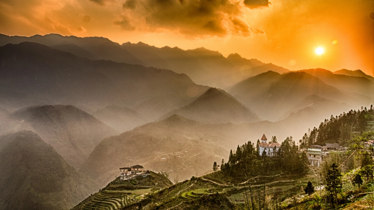 Sapa to Fansipan Distance