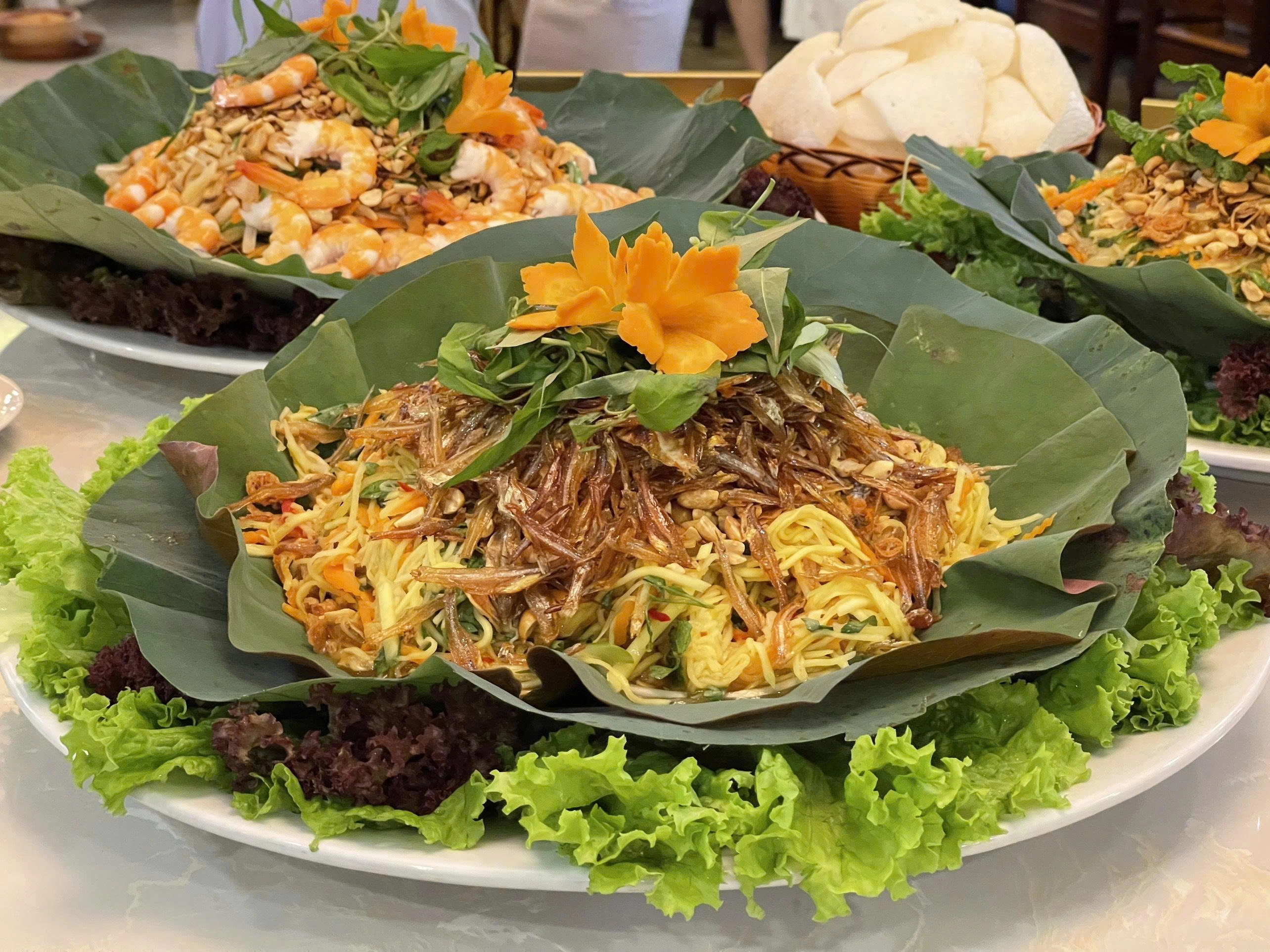 Savor the Night: Indochina Queen Dinner & Saigon River Cruise