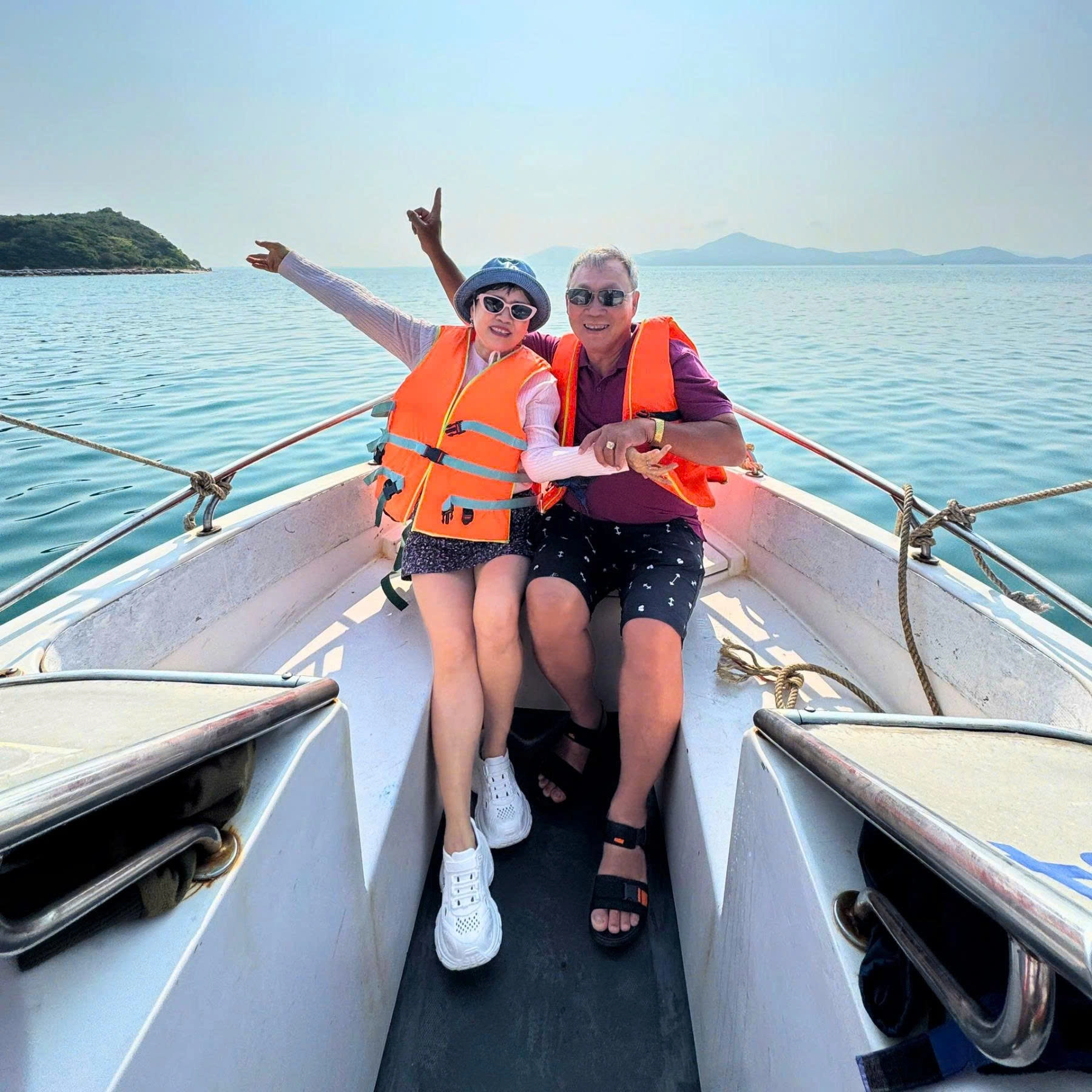 Day Tour | Tour 3 Islands VIP (Bai Tranh – Fishing Village – Hon Tam)