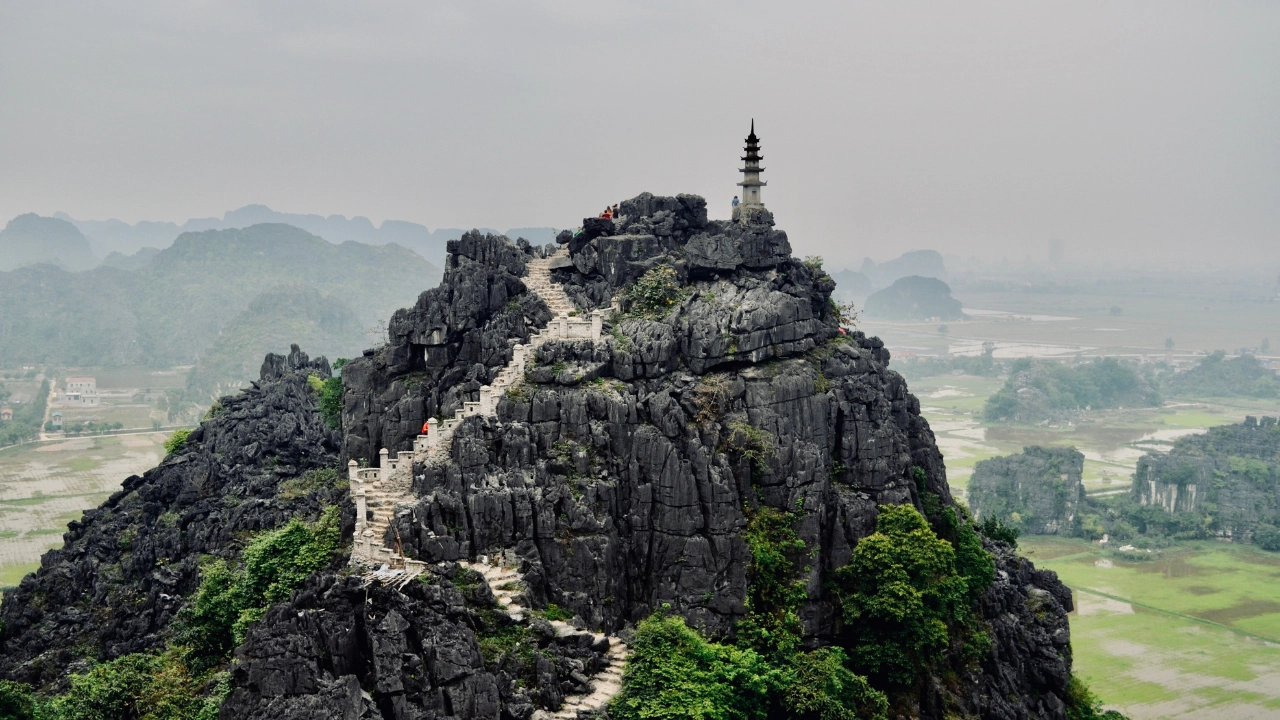 Mua cave - the best panoramic viewpoint