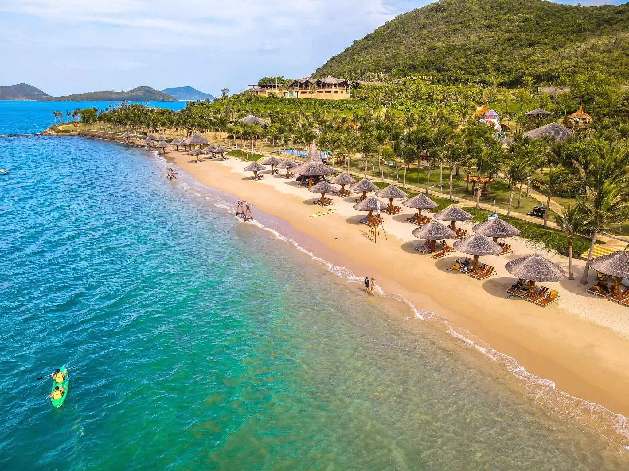 Day Tour | 3 Islands VIP (Mini Beach – Hon Tam Experience)