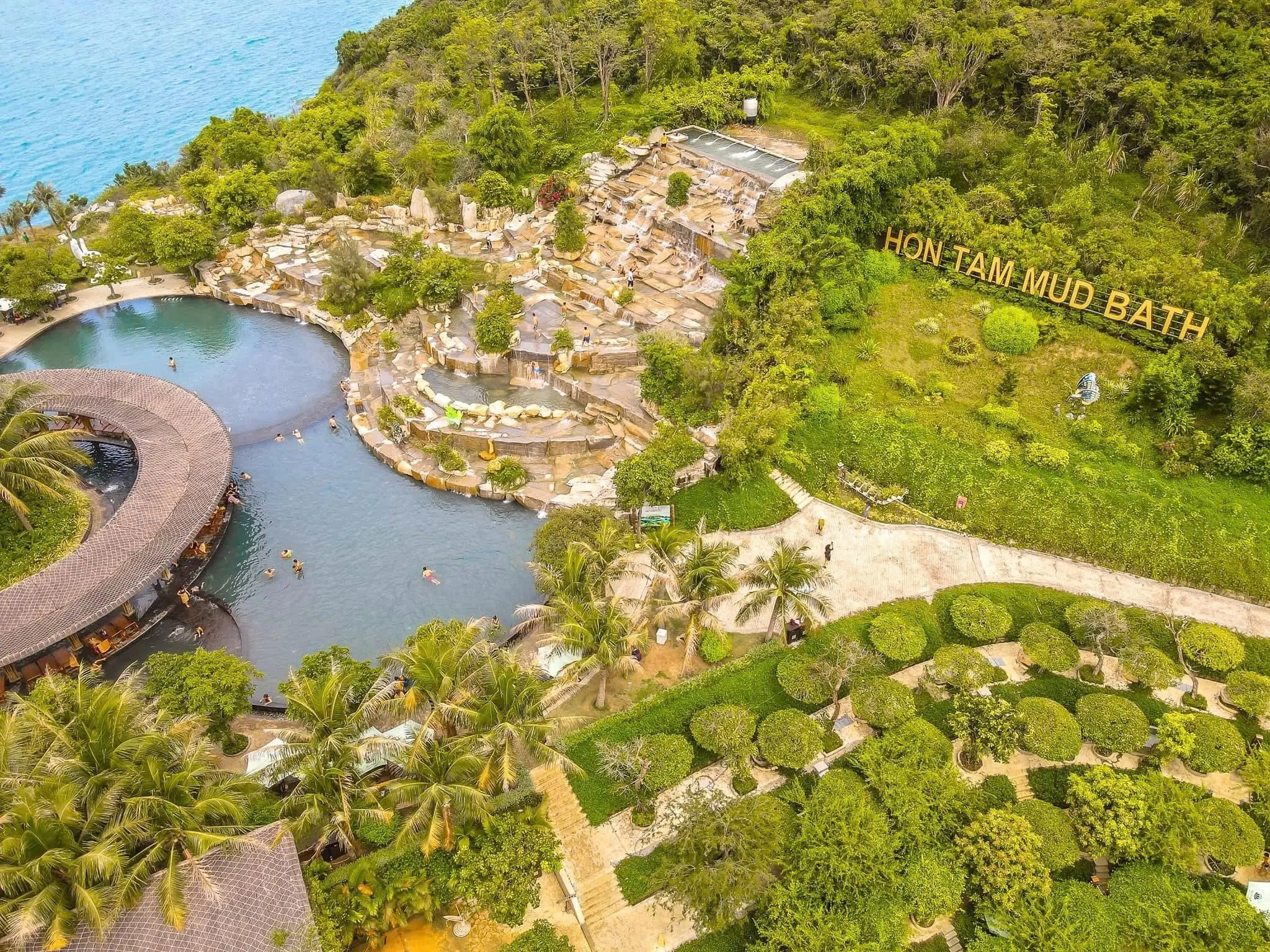 Day Tour | 3 Islands VIP (Mini Beach – Hon Tam Experience)