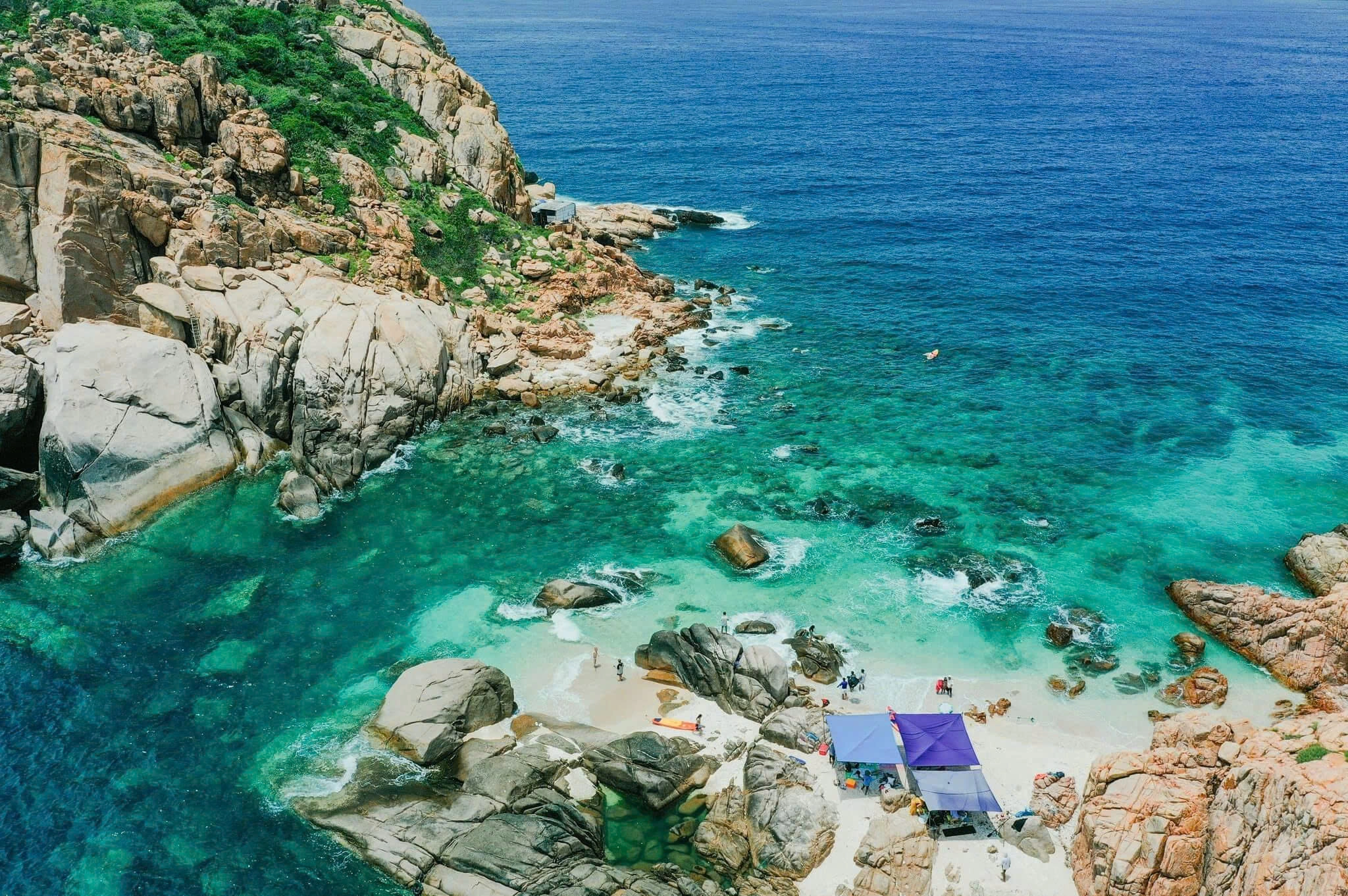 Day Tour | Ninh Thuan Day Tour (Hang Rai – Vinh Hy – Sheep Field – Vineyard)