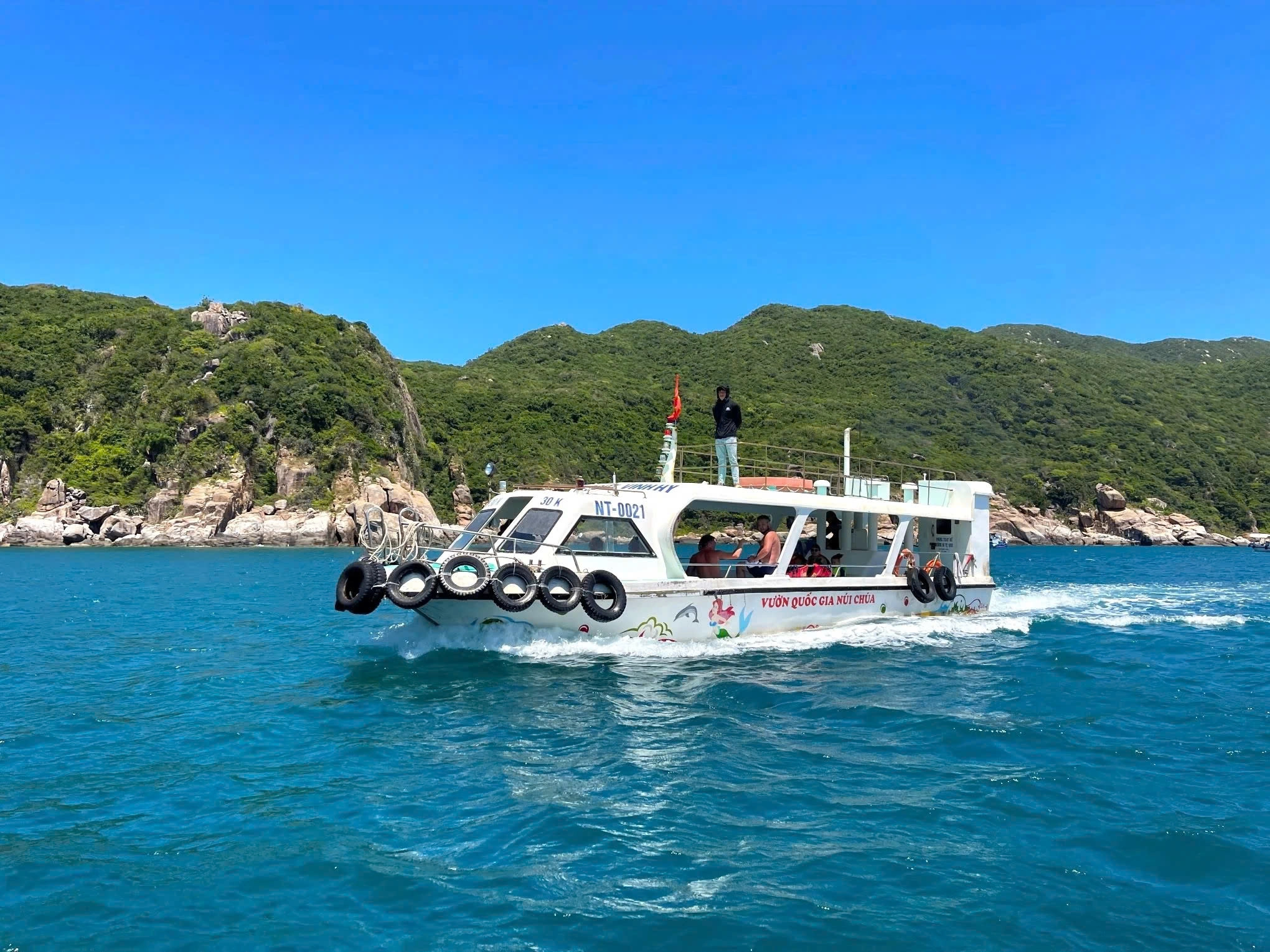 Day Tour | Ninh Thuan Day Tour (Hang Rai – Vinh Hy – Sheep Field – Vineyard)