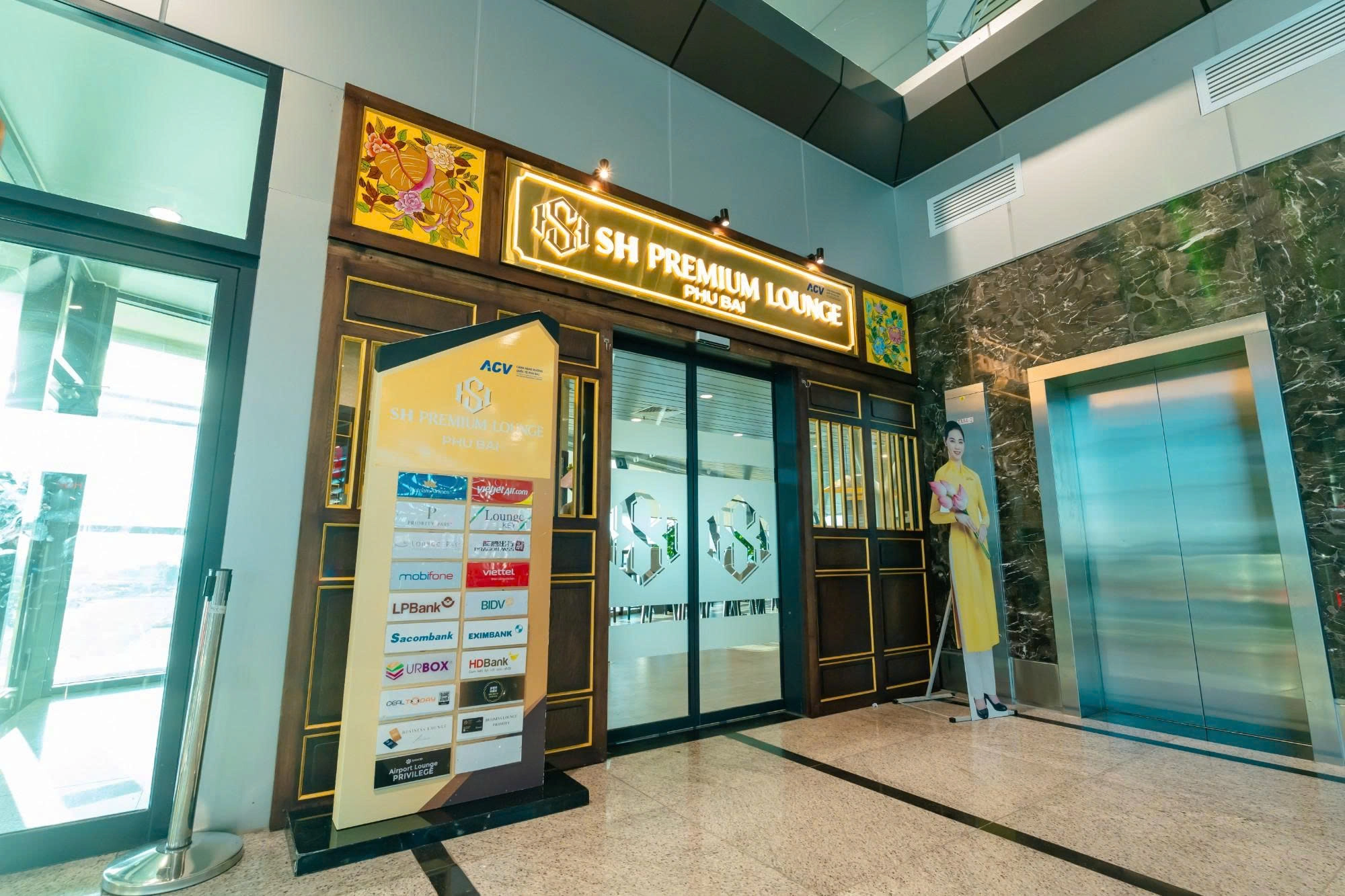 Premium Airport Lounge Service at Phu Bai International Airport (HUI)