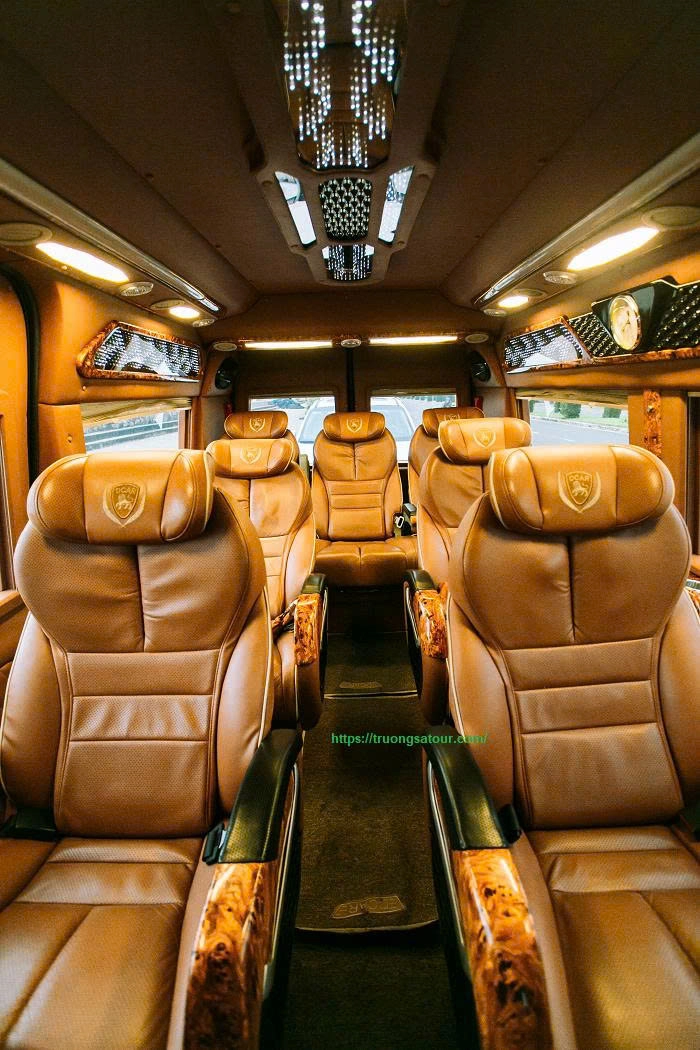 Limousine | Round-Trip Transfer from Hoi An to Hue 