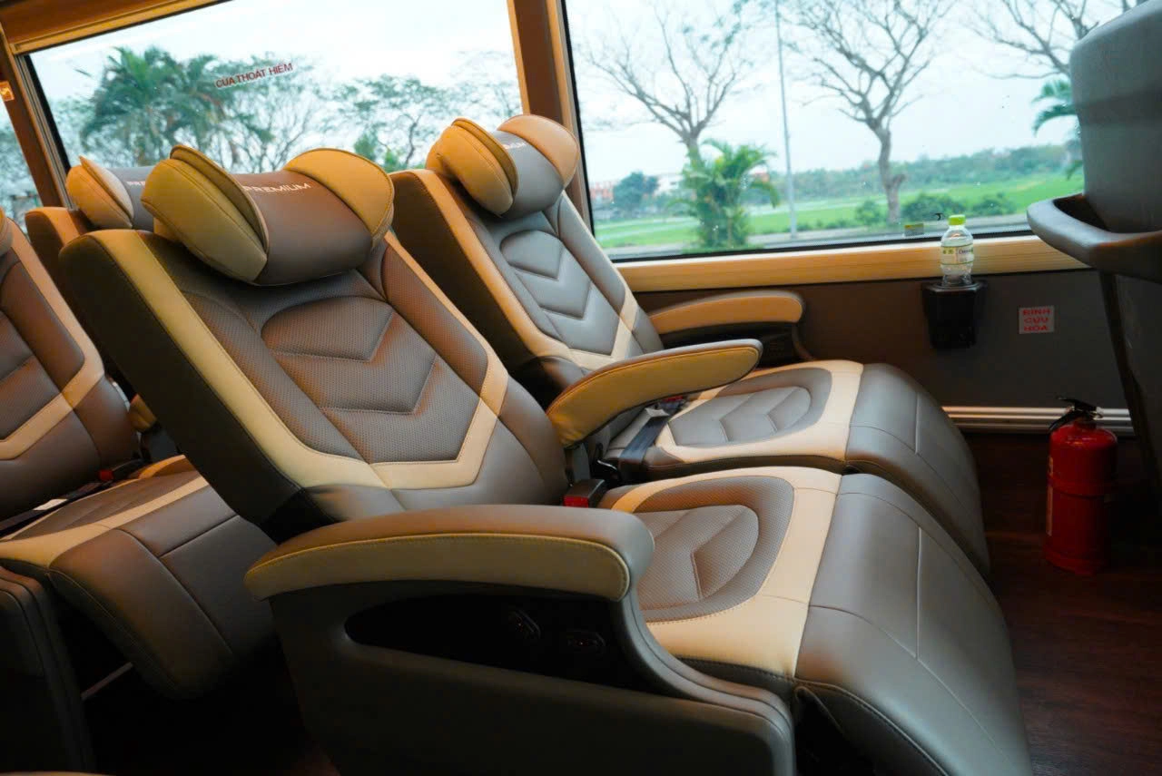 Premium Limousine Transfer Cat Ba Island to Hanoi