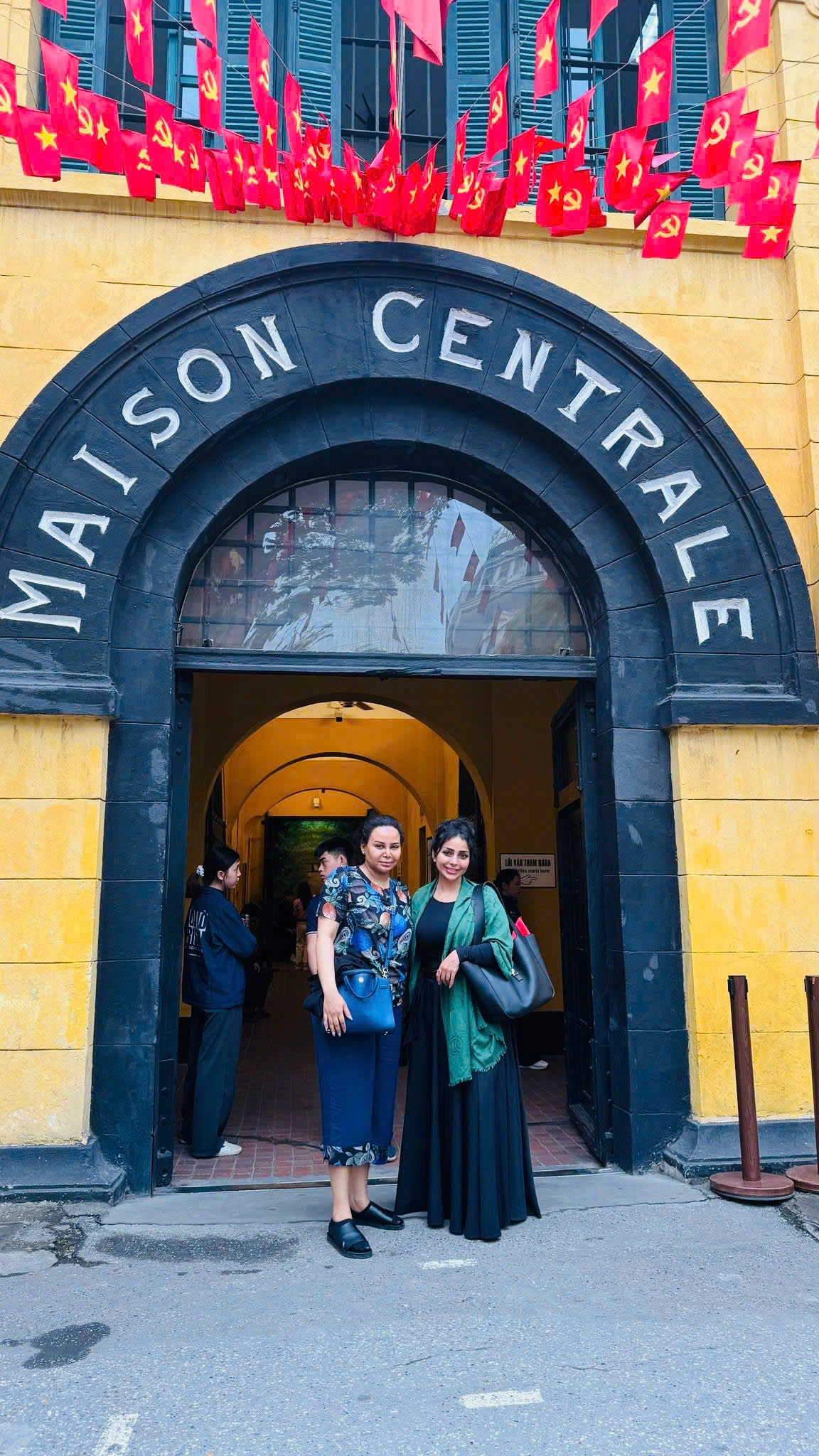 Cafe Hopping In Ha Noi (Cultural Crawl)