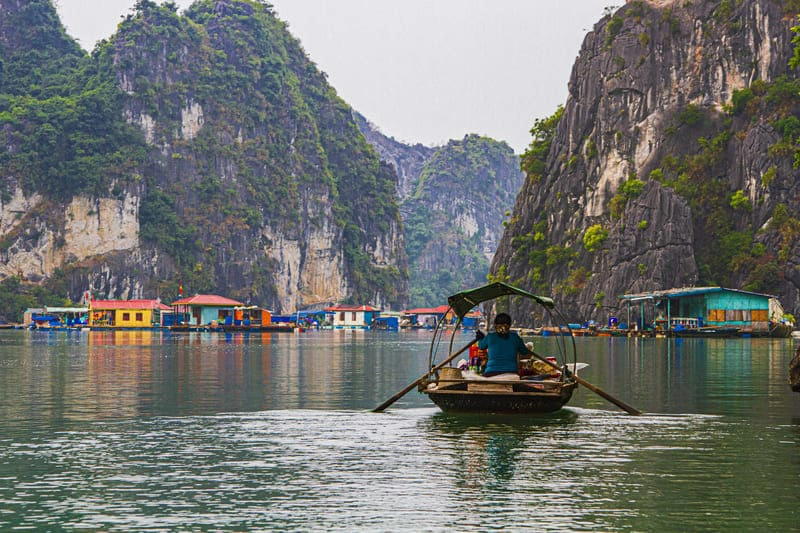 October to November offers pleasant weather for most itineraries