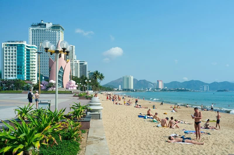 Budget travellers should avoid peak travel periods