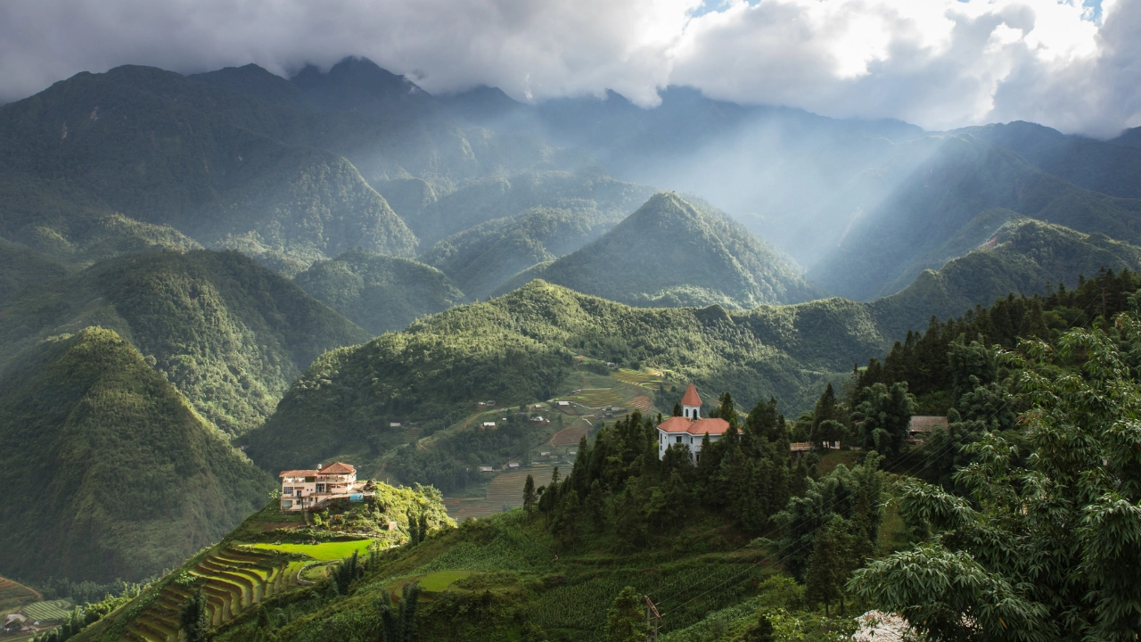 Fansipan & scenic highlights: The pinnacle of your journey