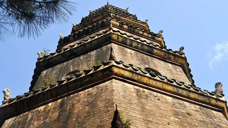 Thien Mu Pagoda and heritage sites along the Huong River