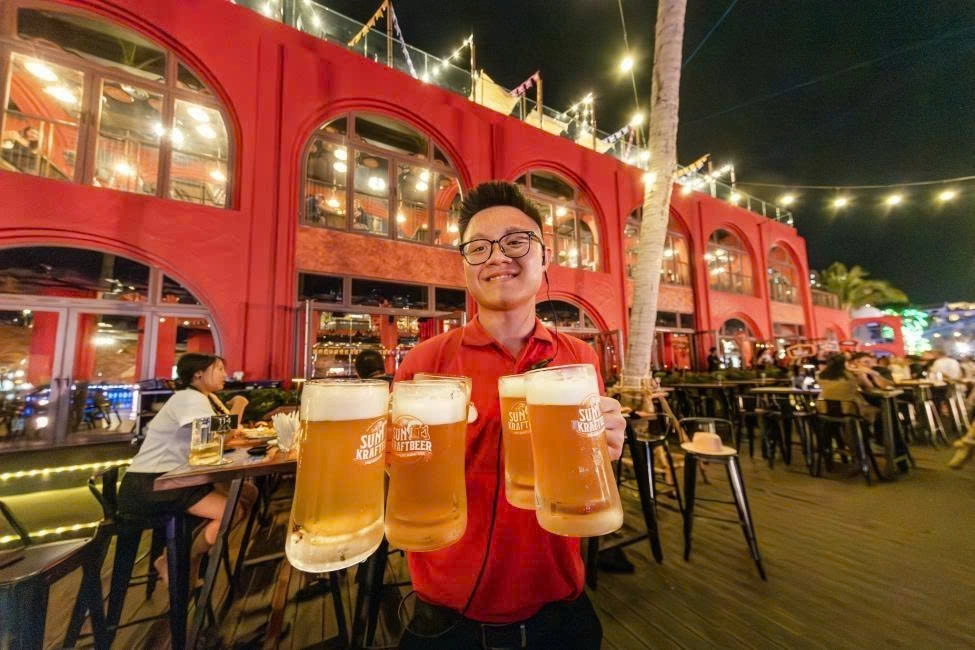 Dinner Buffet at Sun Bavaria GastroPub | Phu Quoc