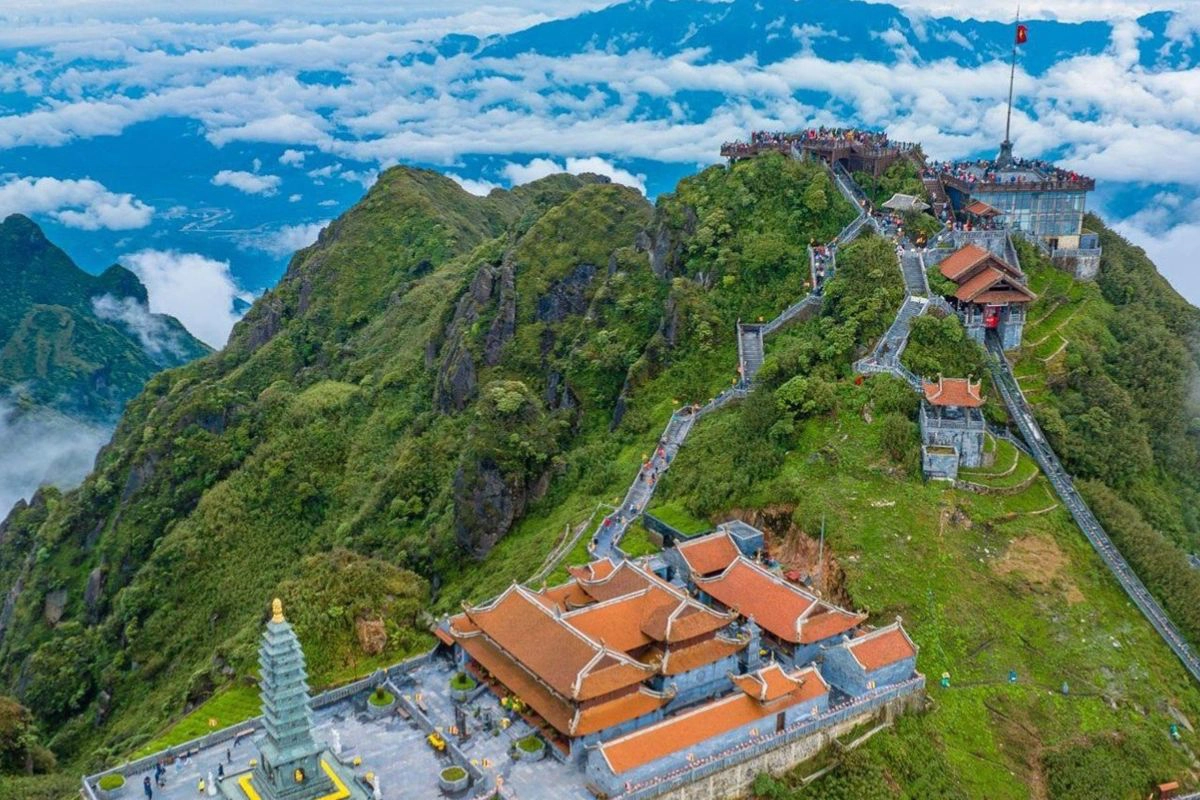 Fansipan Mountain – The Roof of Indochina